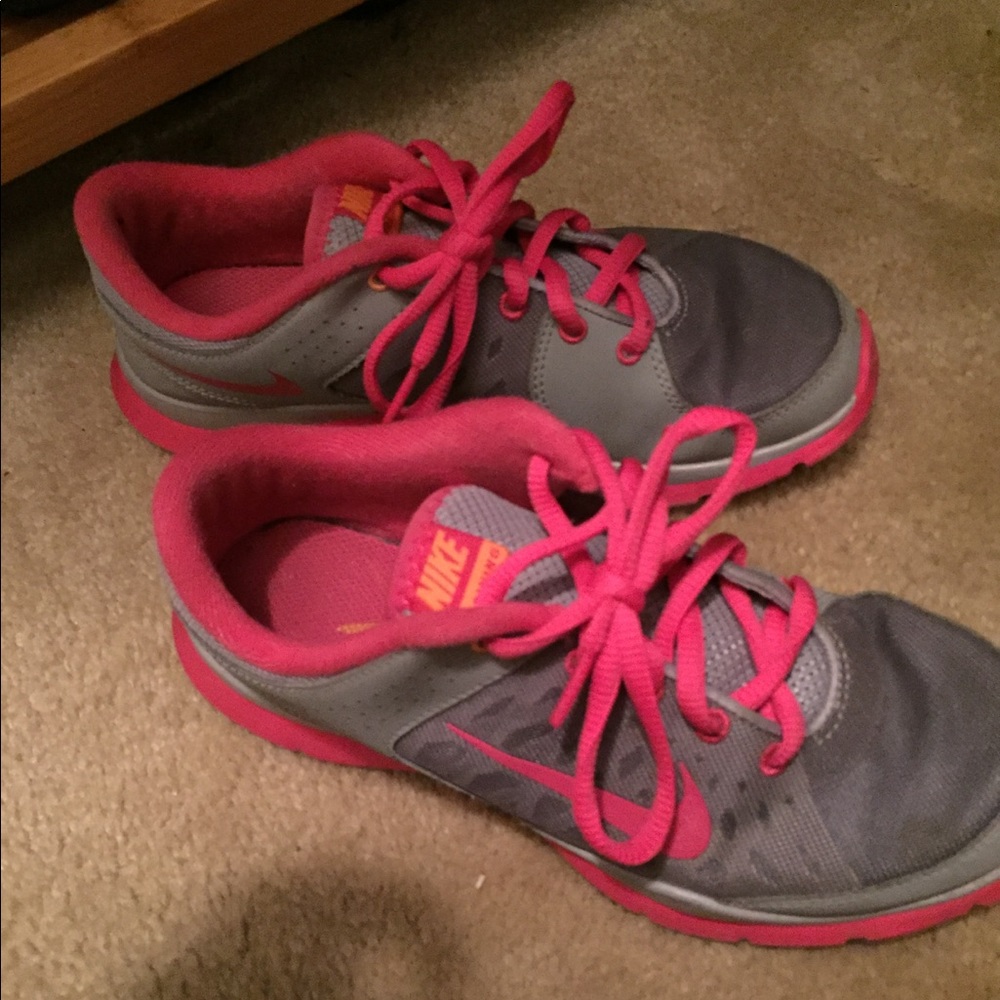 Nikes shoes