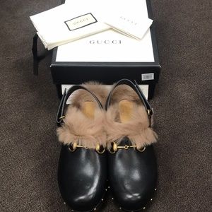 Gucci furry clog