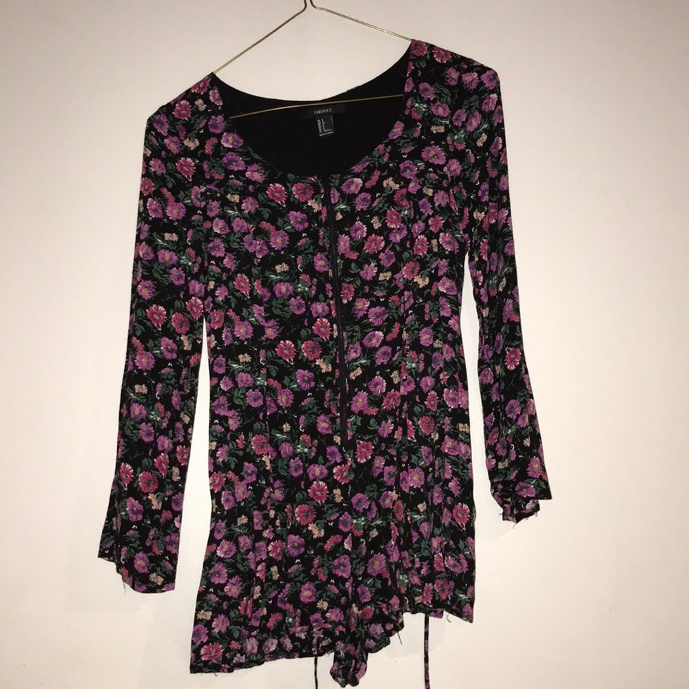 Floral romper with lace up back