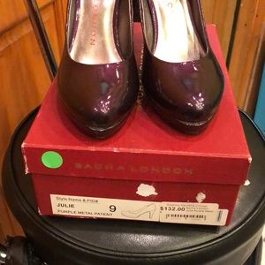 Sachs London new purple pumps