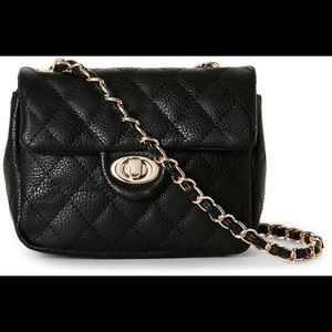 🆕 Urban Expressions Black Quilted Crossbody Bag