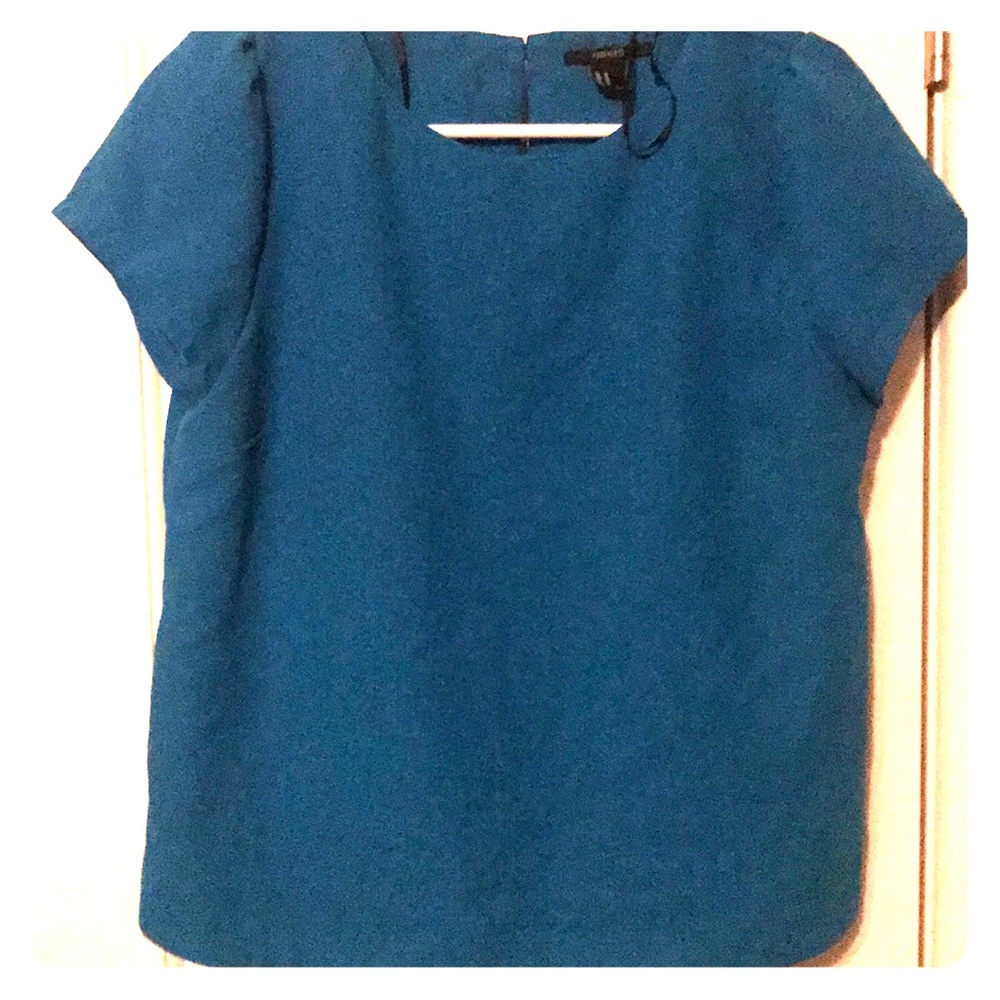 Blue structured shirt