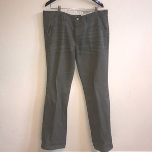 Men’s AG Standard Issue Khaki 36