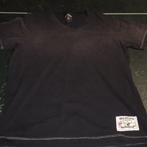 Men's true religion v neck shirt