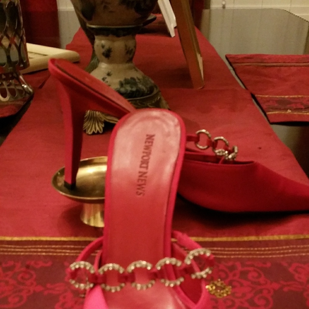Shoes - Picture 3 of 3
