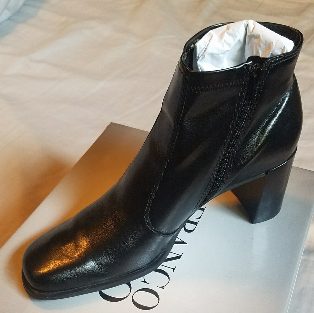 Franco Sarto ankle boot