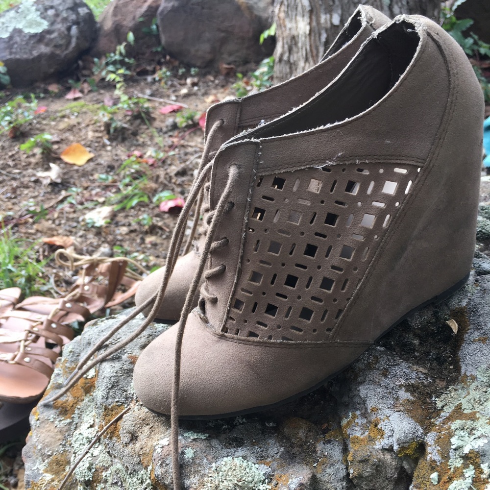 SUPER CUTE tall tan booties!!