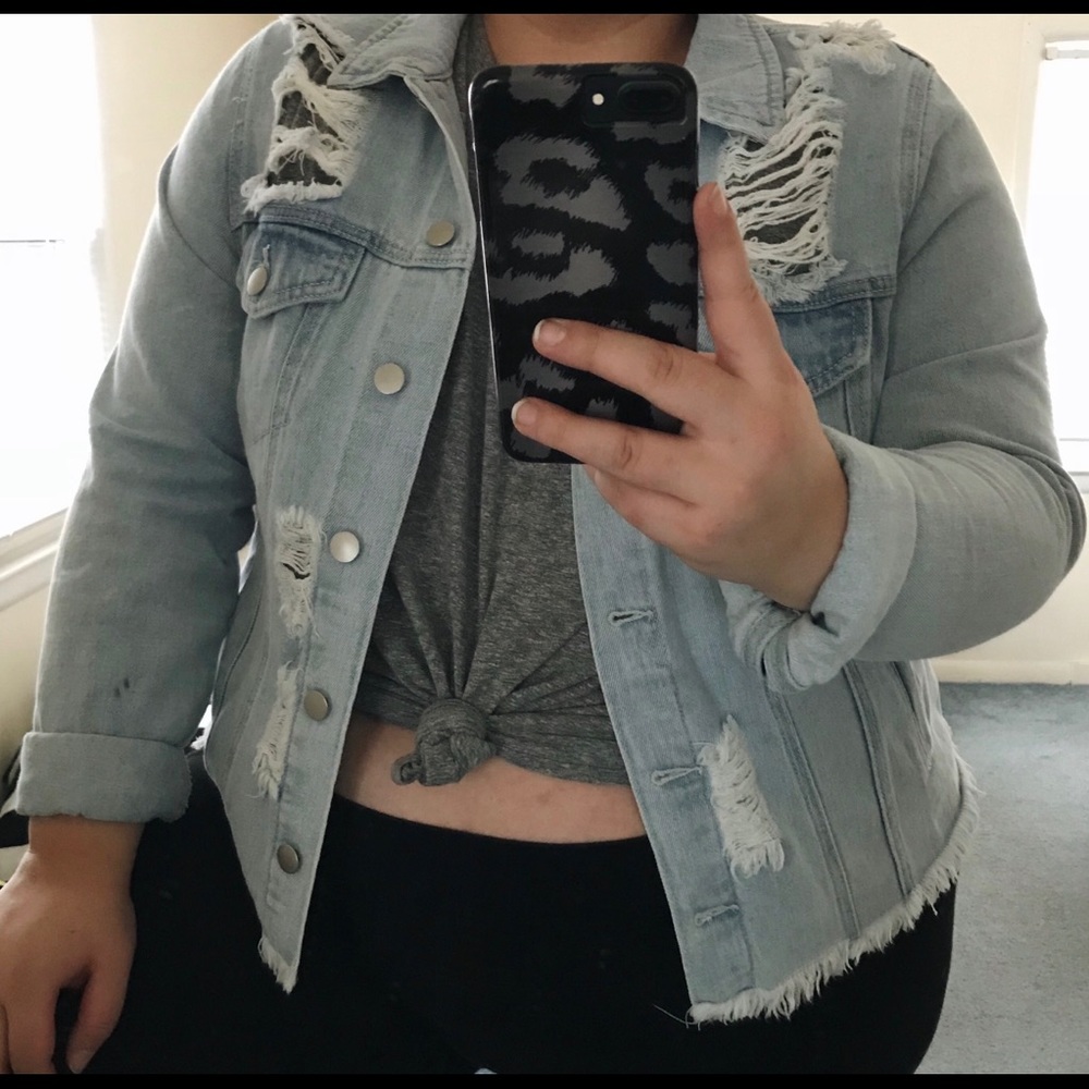 DISTRESSED LIGHT DENIM JACKET WITH EMBROIDERY