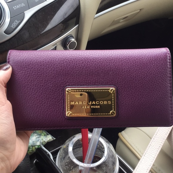 Marc Jacobs Handbags - Marc Jacobs Wallet