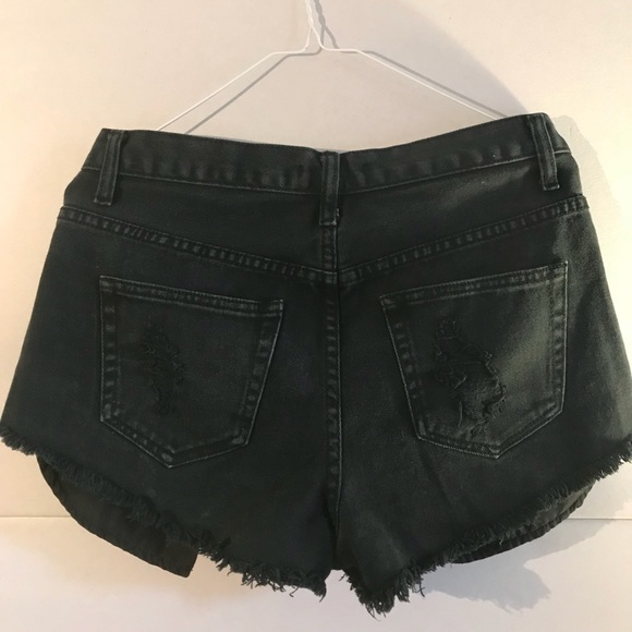 Short - Picture 5 of 7