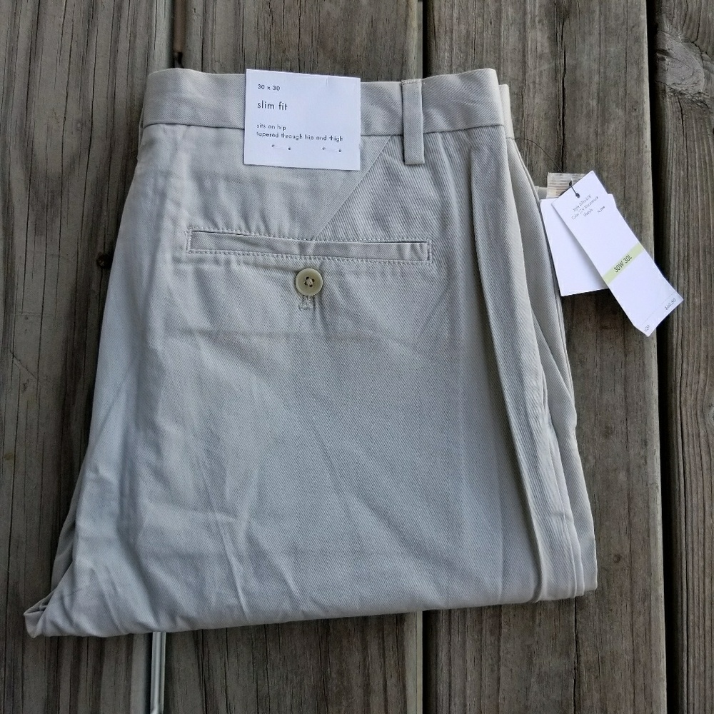 NWT Calvin Klein slim fit khaki dress pants
