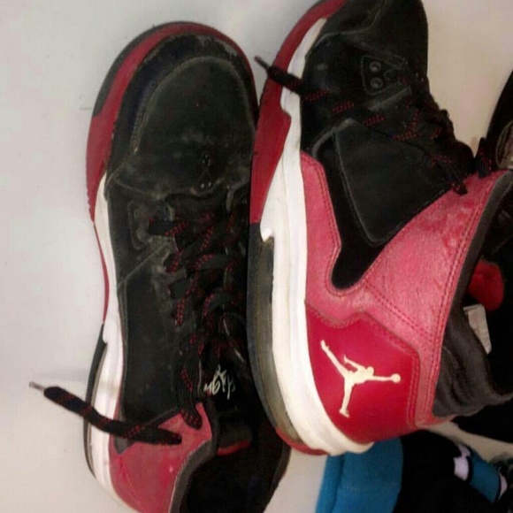 direct flights to jordan from uk