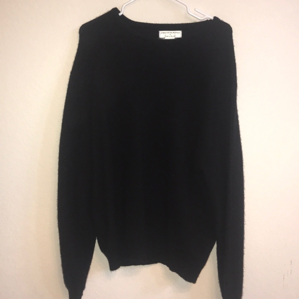 Men’s Saks Fifth Avenue Black Cashmere Sweater