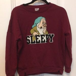 Disney's snow white maroon sweater