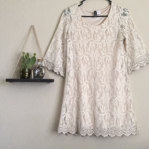 HM cream knew high lace dress