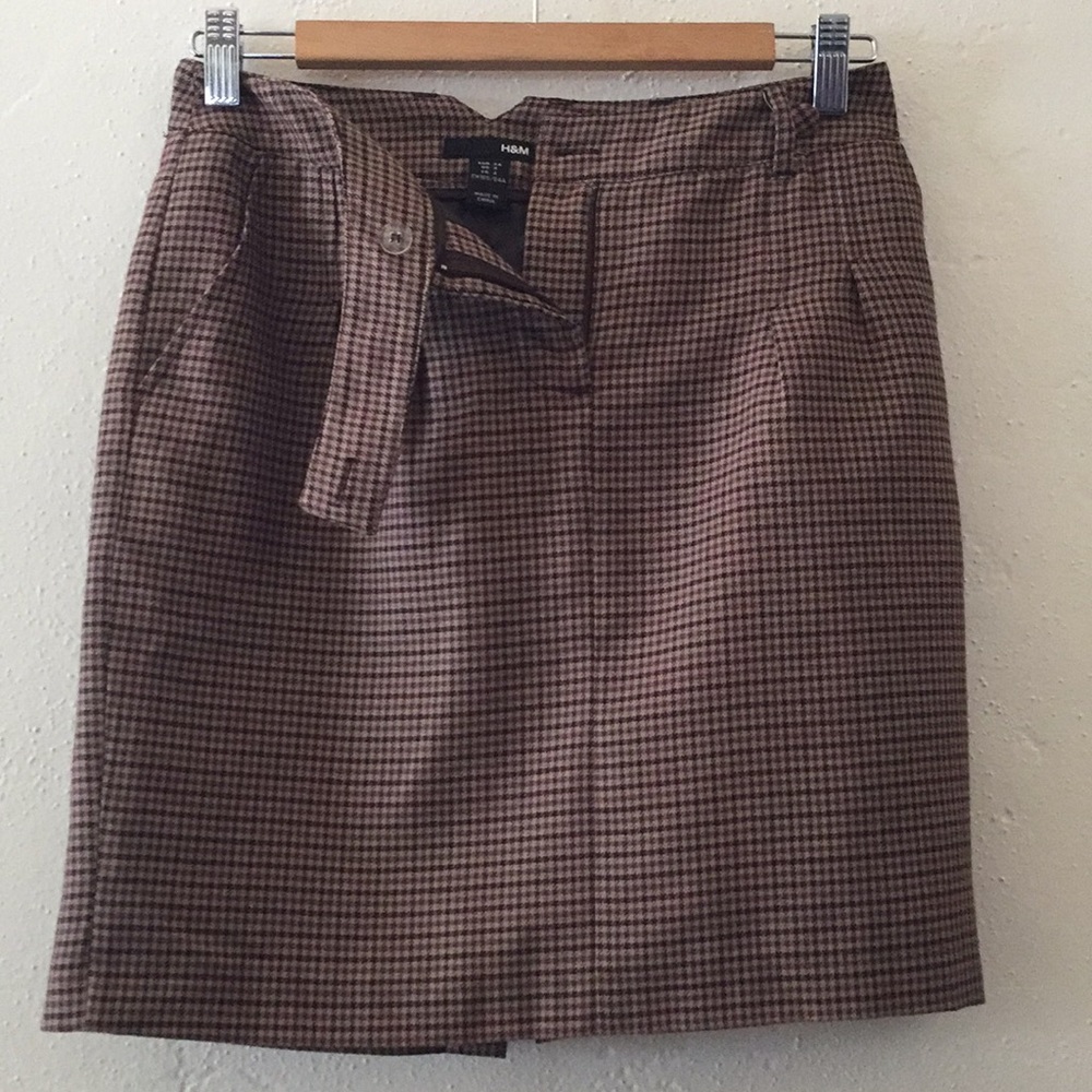 H&M Brown Pattern Skirt