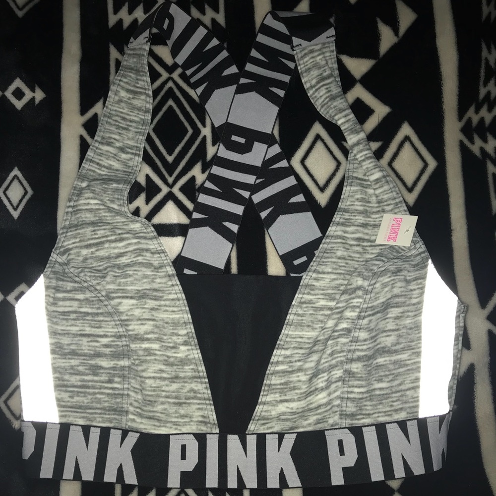 VS PINK Sports Bra/Crop Top