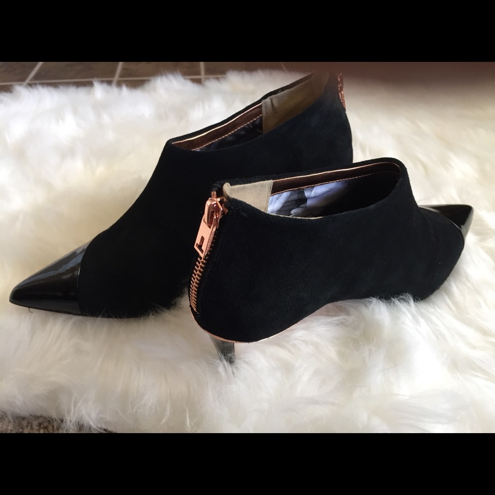 TED BAKER CIRBY Black Suede Shoe Boots