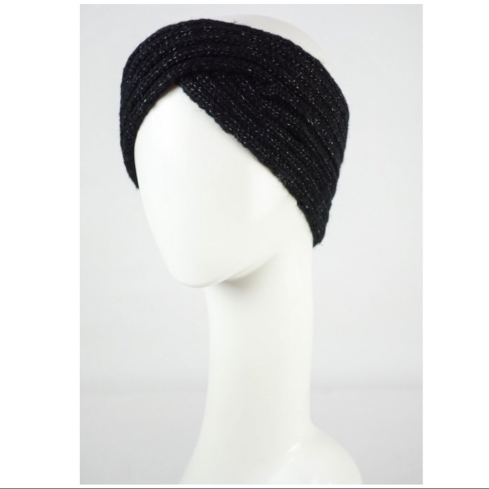 JUST IN!! Black Knit Headband - Picture 2 of 2