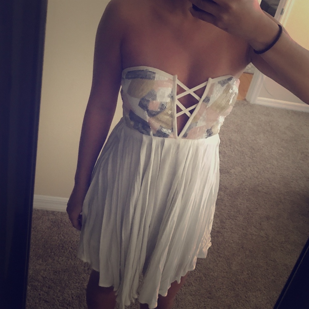 Strapless sequin-bust flowy dress