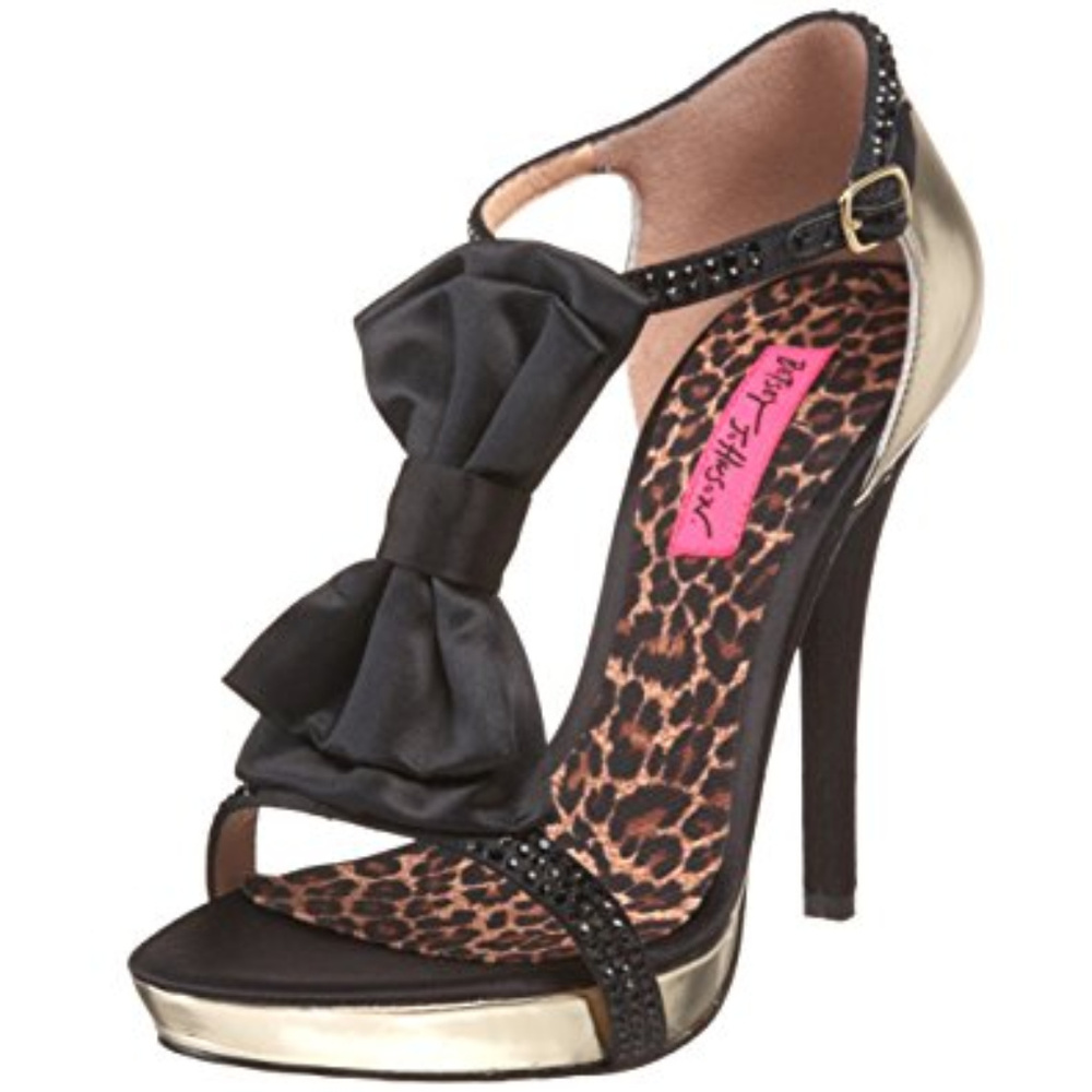 Betsey Johnson Women's Jonas T-Strap Sandal 6.5