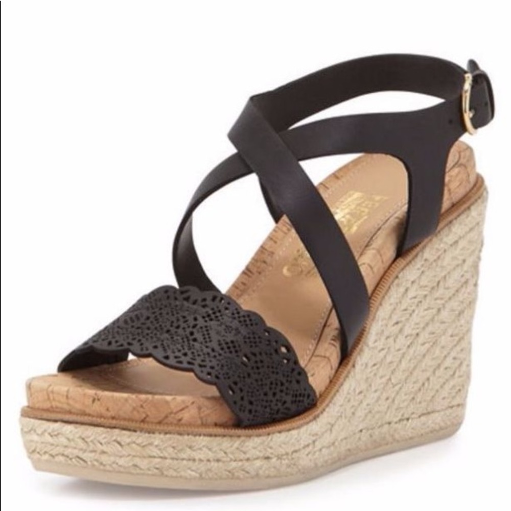 BRAND NEW Salvatore Ferragamo black wedges