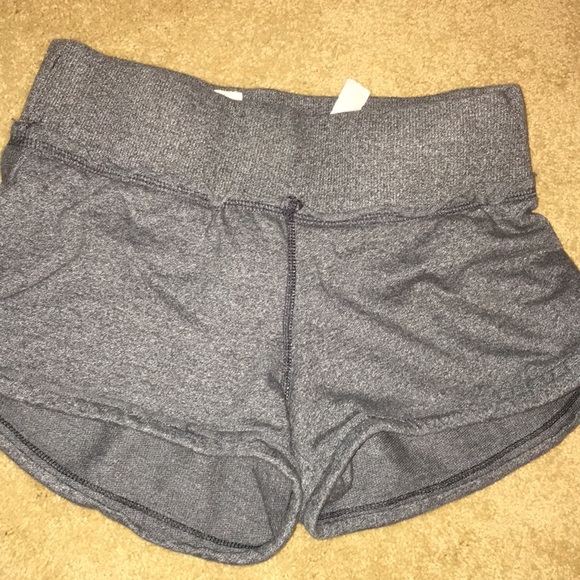 Shorts - Picture 1 of 2