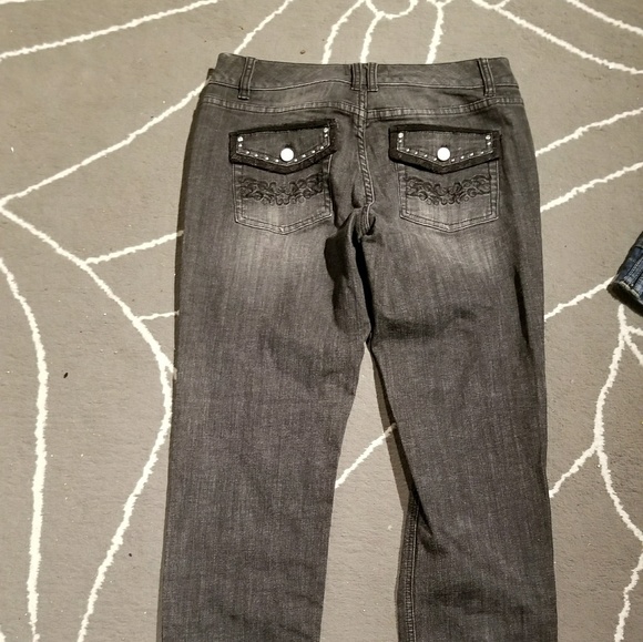 WHBM Jeans - Picture 3 of 4