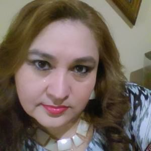 Meet your Posher, Xiomara