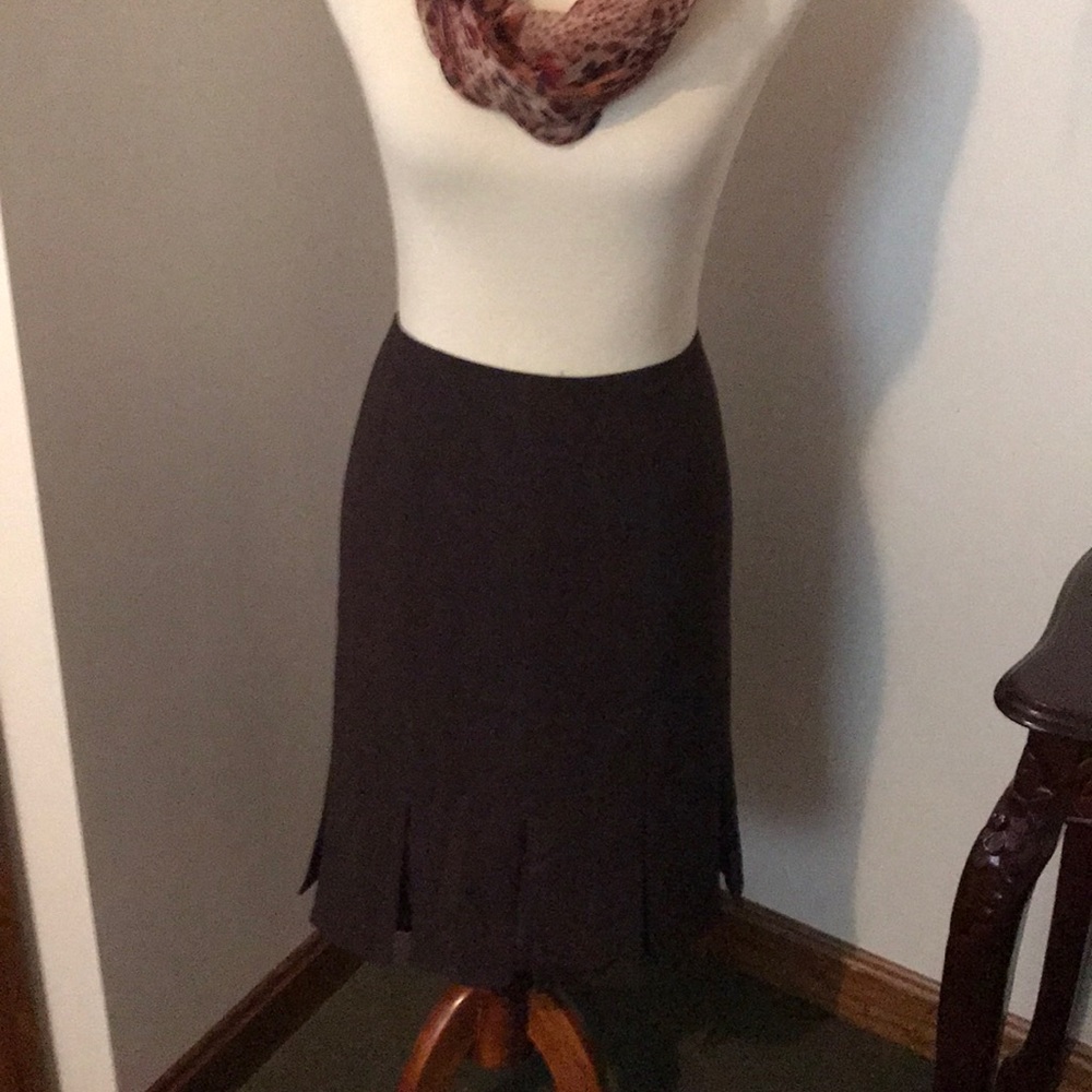 tapemeasure Dark brown skirt