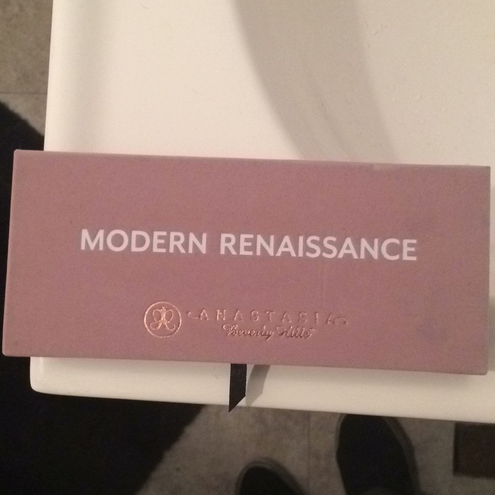 Anastasia Beverly Hills renaissance eyeshadow