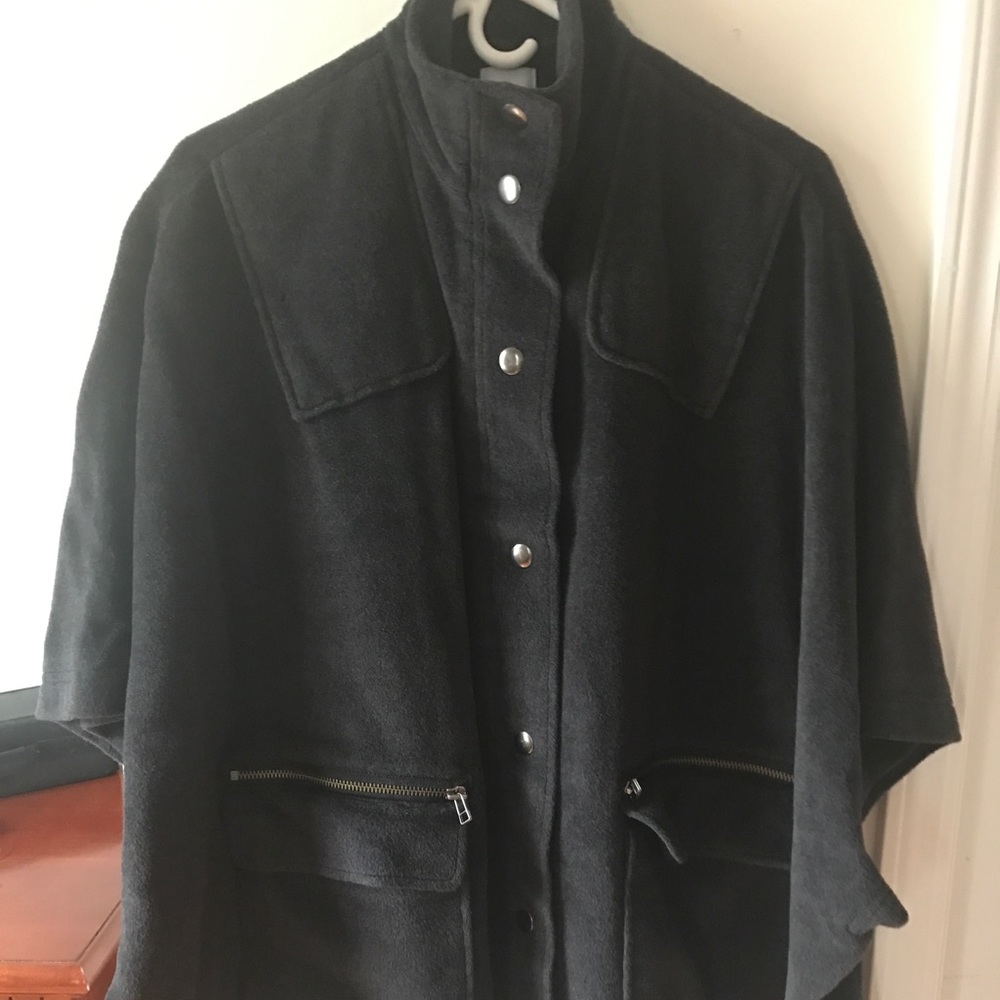 A black leith coat