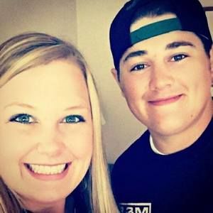 Meet your Posher, Evan