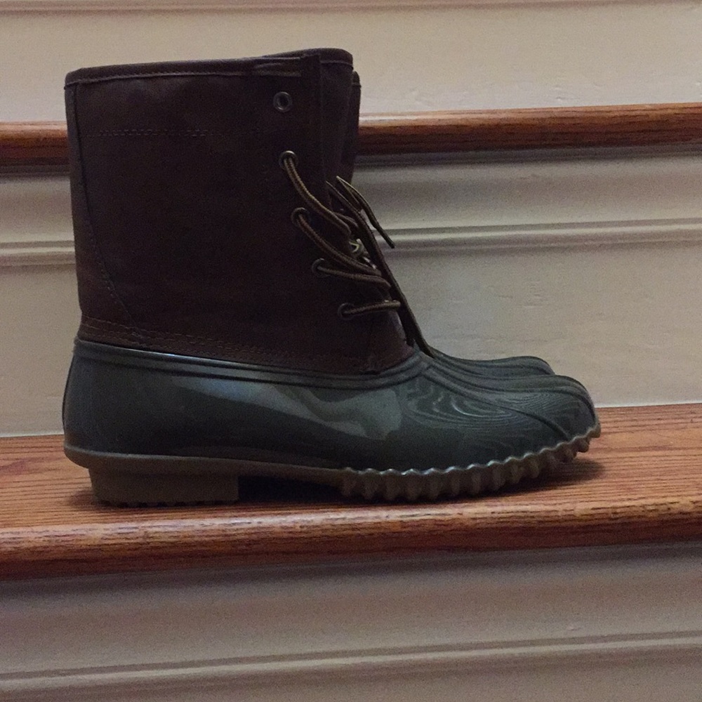 Duck boots/rain boots/snow boots