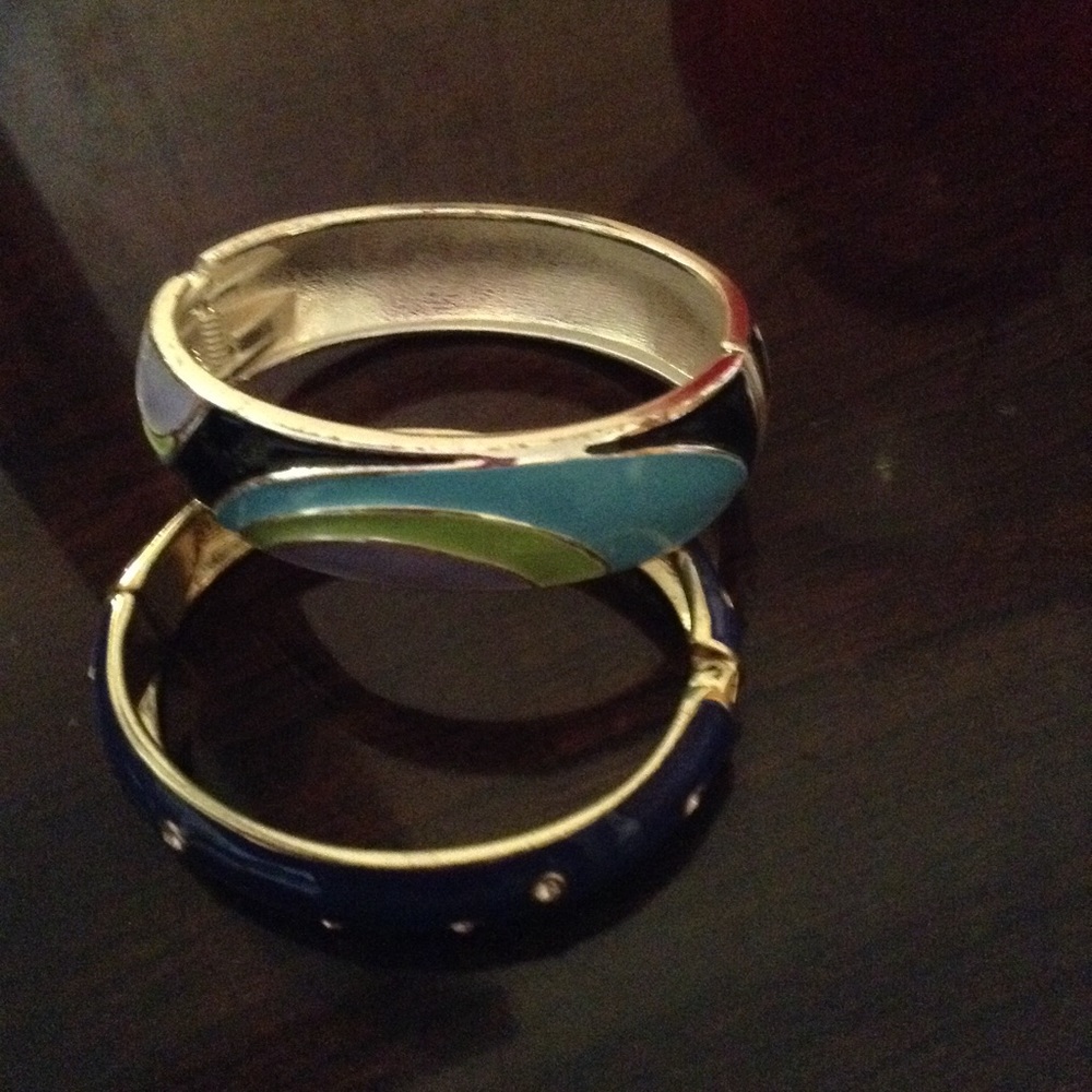Bracelets - Picture 2 of 2
