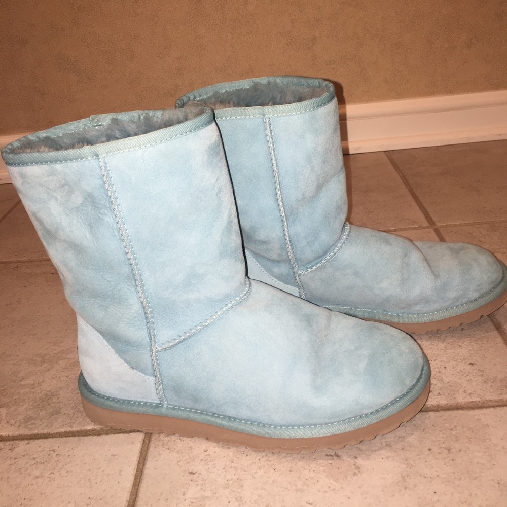 Baby Blue Classic Short UGG