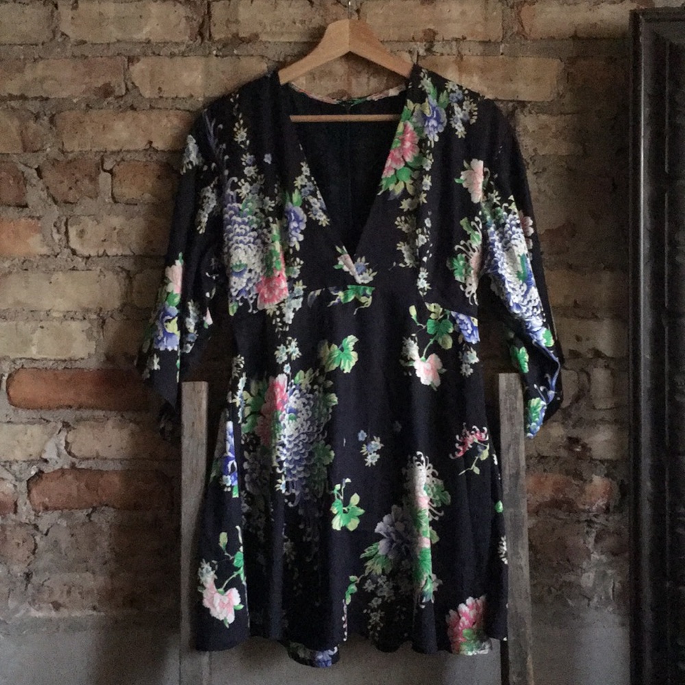 NWT Cotton Candy Navy Floral dress