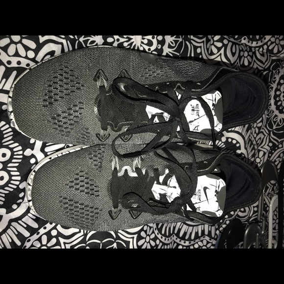 Nike free runs 5.0 - Picture 3 of 4