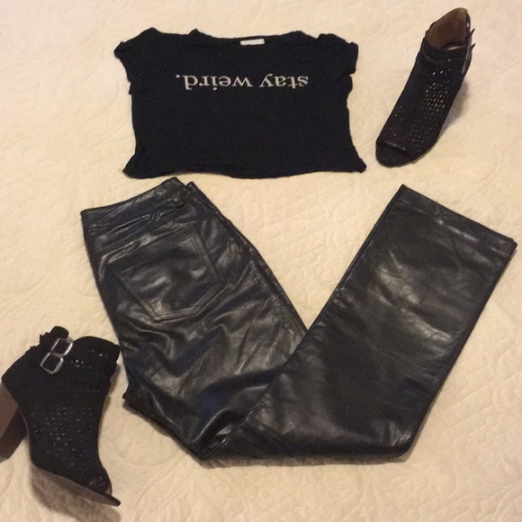 GAP Pants - "Black Stallion" VINTAGE LEATHER PANTS 🎱