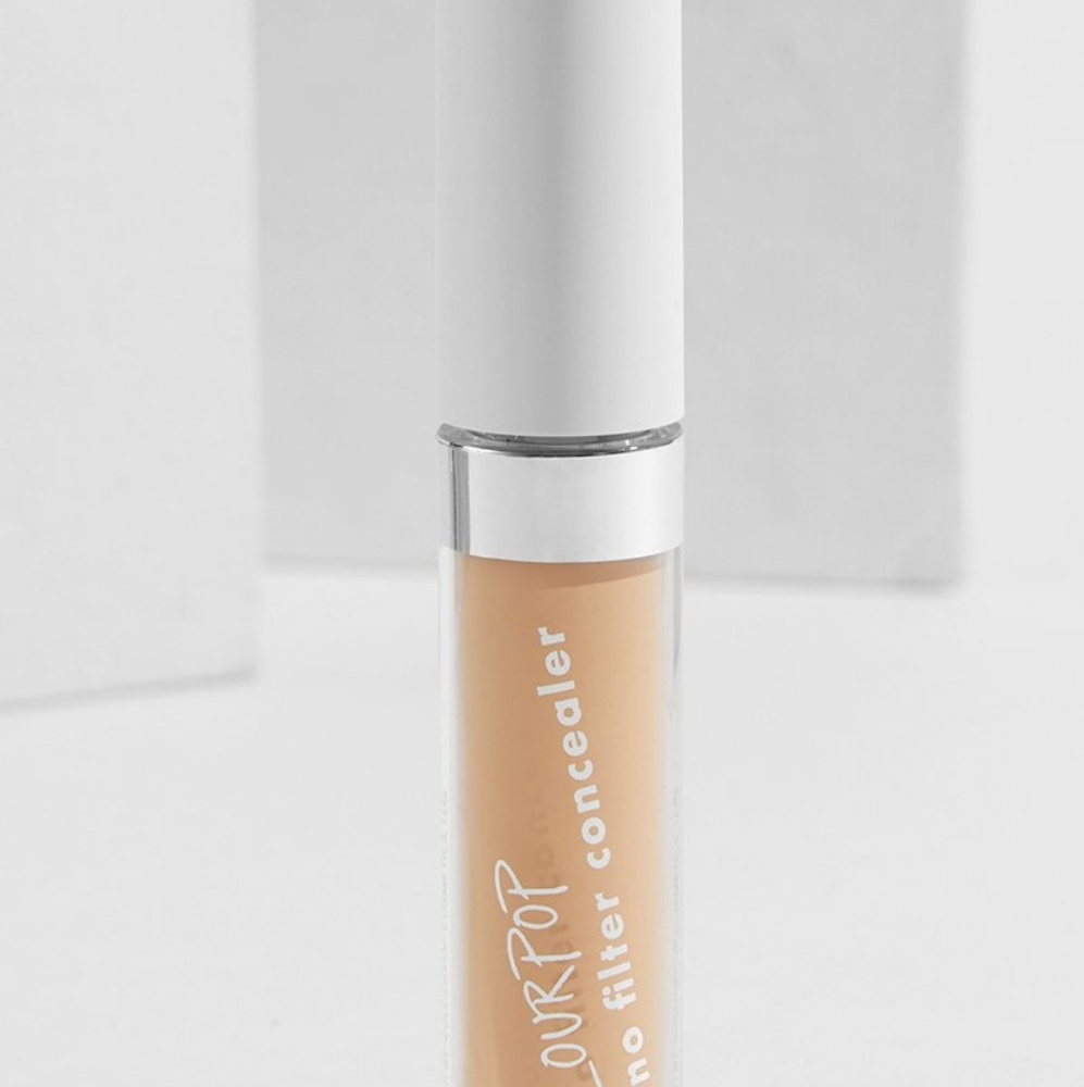 Colourpop no filter concealer golden 40