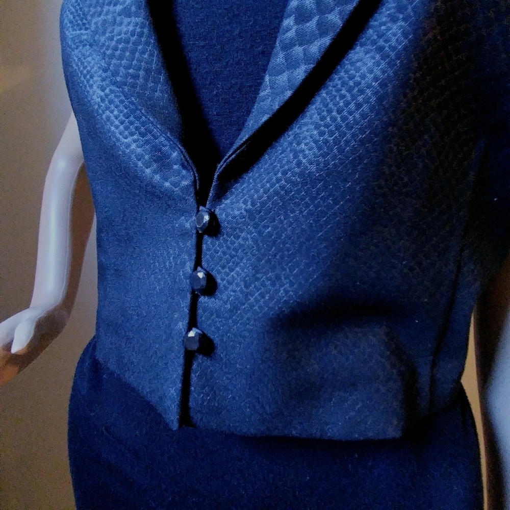 Express Design Studio Size 12 - Picture 3 of 4