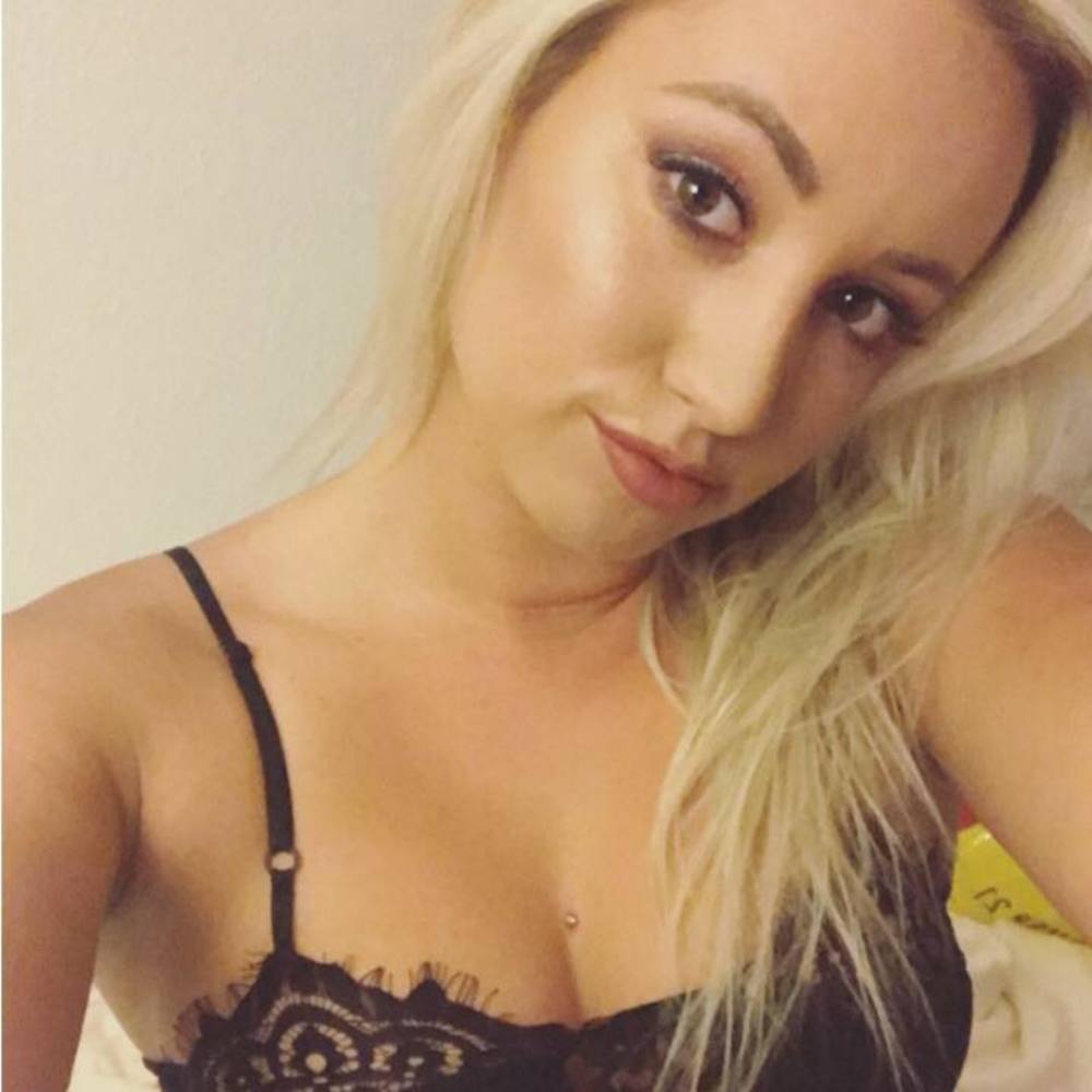 Meet your Posher, Kayla