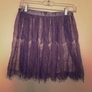 Lace overlay mini skirt