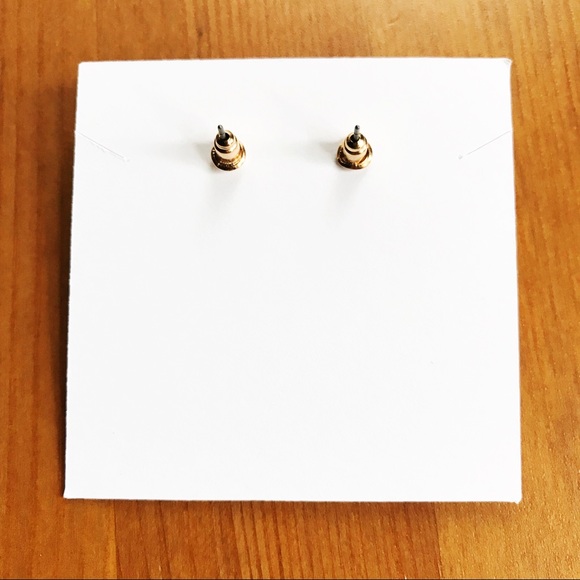 | FUCHSIA + GOLD STUDS | - Picture 3 of 3