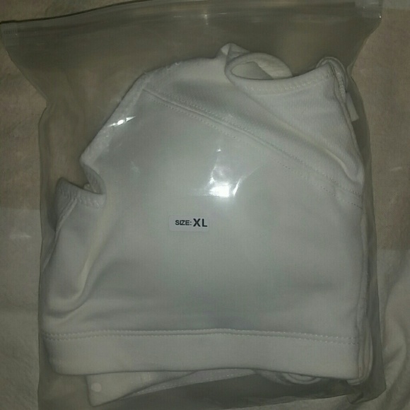 Lot of 2 Front zip Sports bras XL - Picture 2 of 2