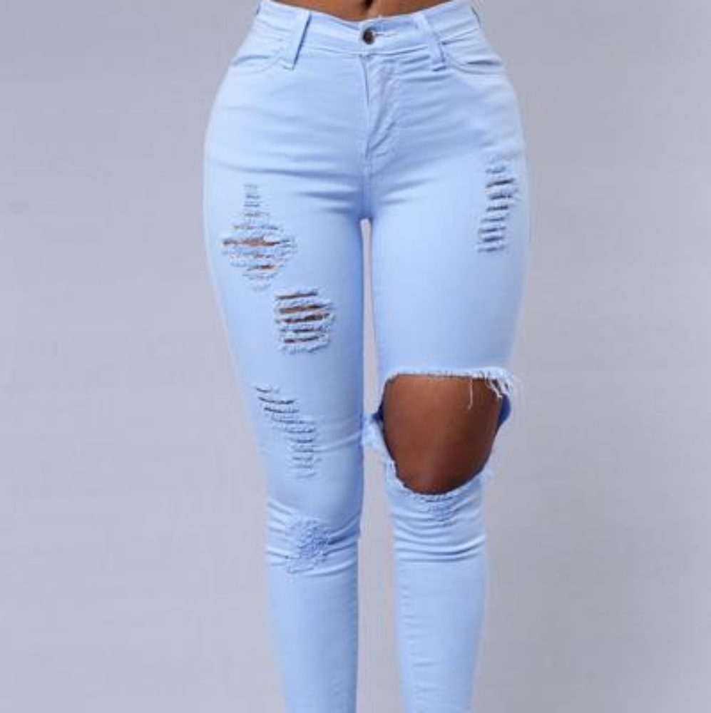 🔷️Blue Distressed Skinny Jeans