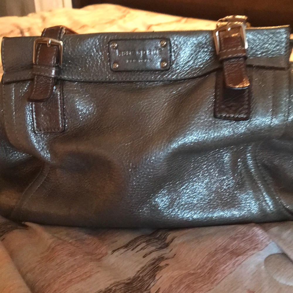 Kate Spade shoulder bag.