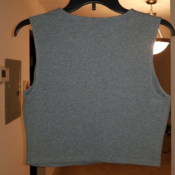 Express Gray Crop Top - Picture 3 of 4