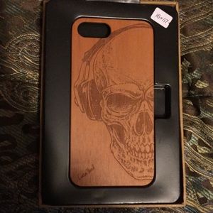 NWT iPhone 6+\7+ Case Yard Wood Case