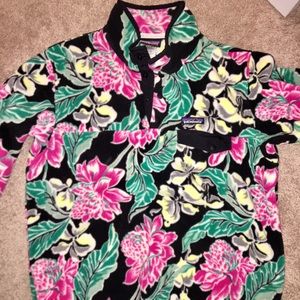 Patagonia fleece pullover